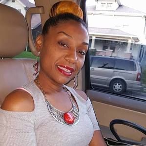 Meet your Posher, Erica